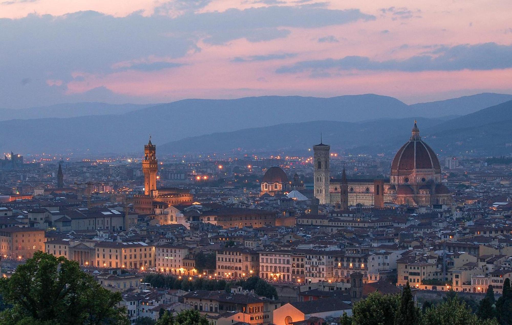 1 Bedroom Lovely In * Florence